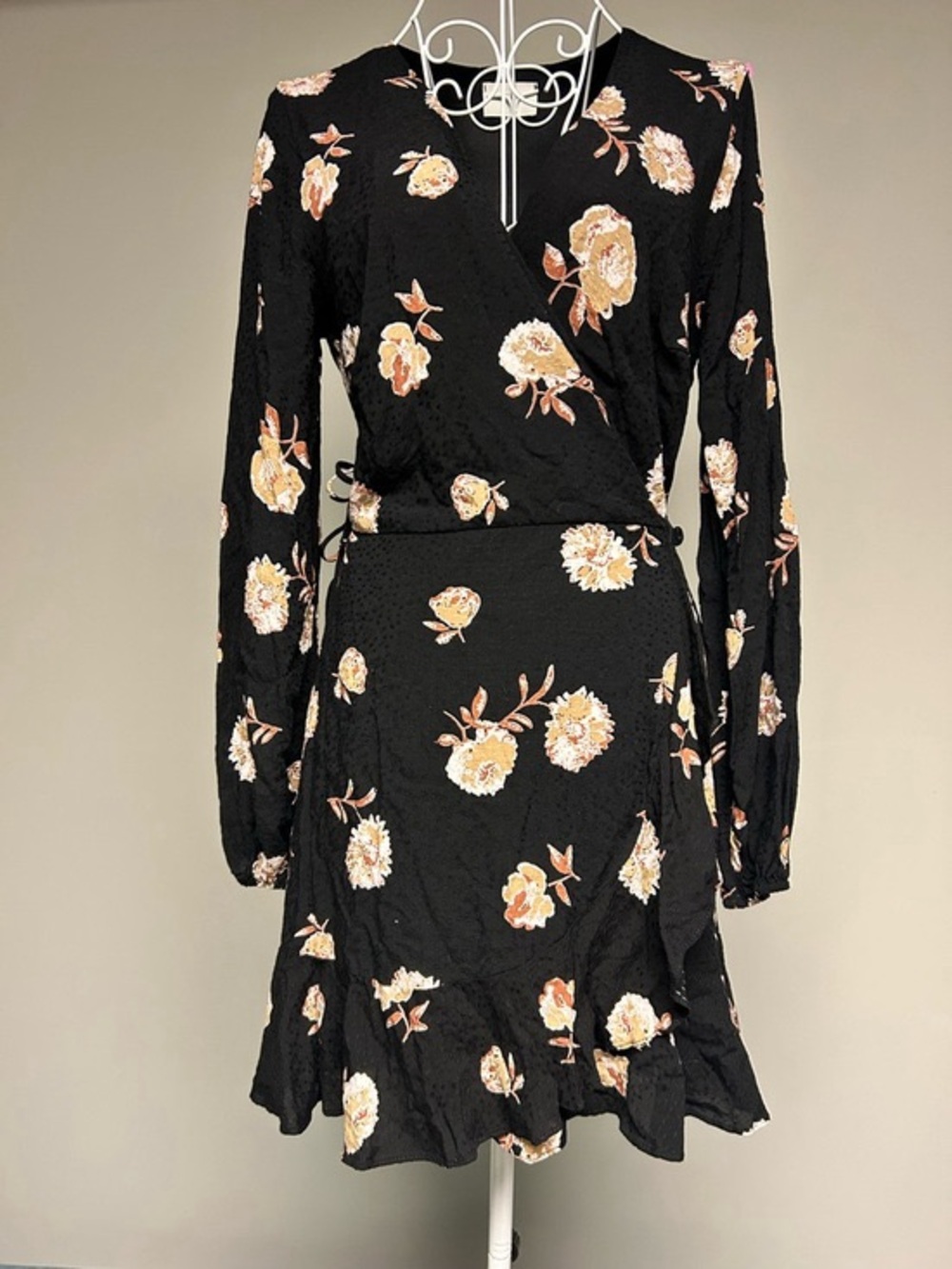 Everly Black Long-Sleeve Floral Wrap Dress with Peach Blooms